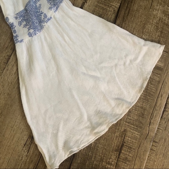 Girl & the Sun White Cropped Butterfly Sleeve Top - Picture 3 of 4